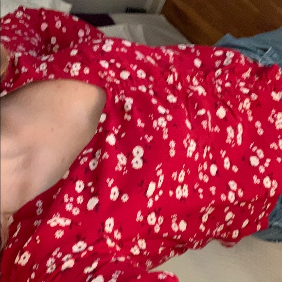 Hollister long sleeve flowy top - Picture 1 of 4